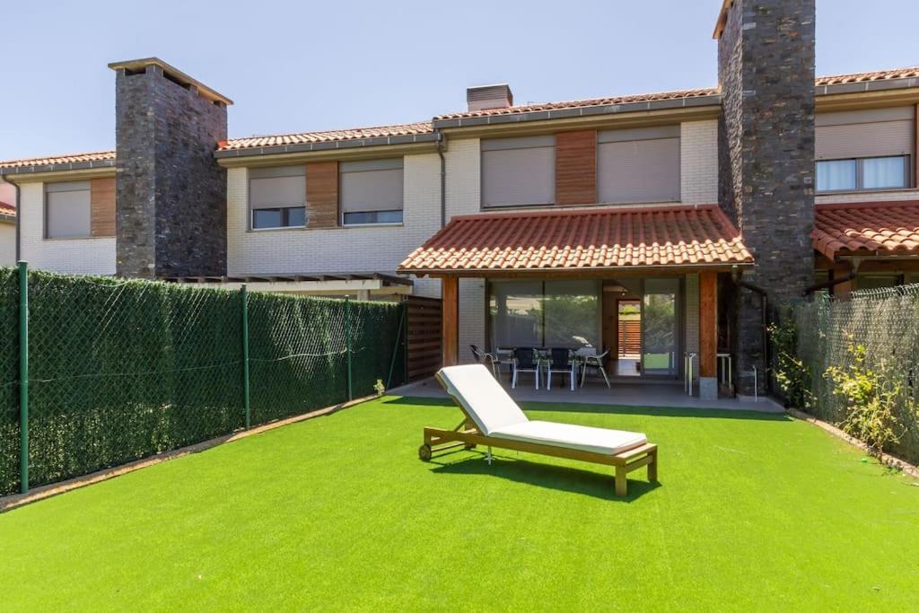 Chalet En Ciruena Con Barbacoa Exteriér fotografie